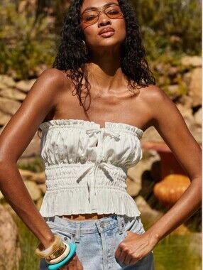 ASTR Biffy Smocked Tube Top